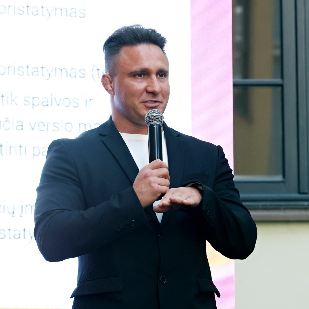 547626043_1642632343672010_4818557776546919221_n